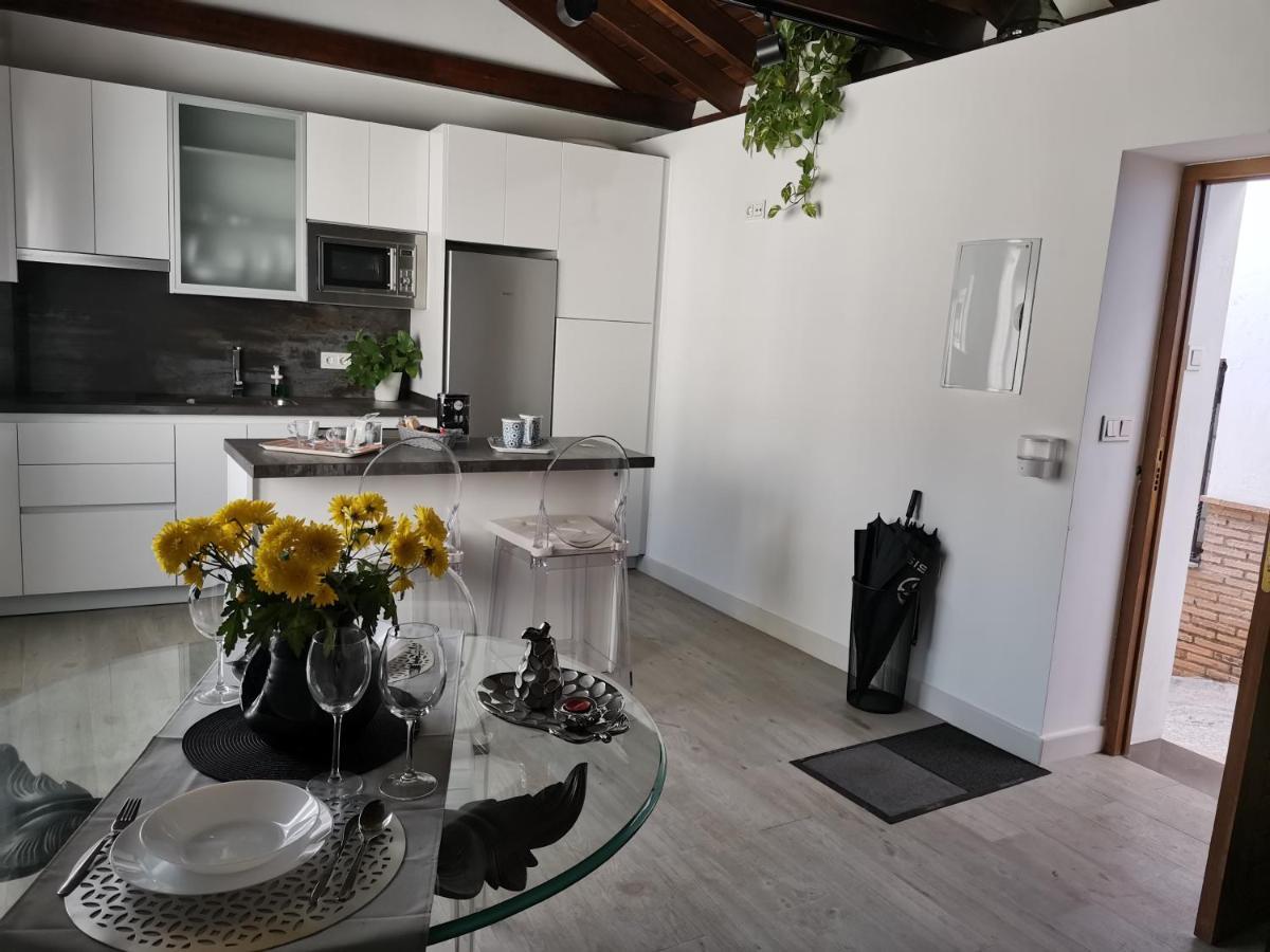 Apartamento FG Albayzin apartamento deluxe con terraza vistas y parking gratis Granada Exterior foto