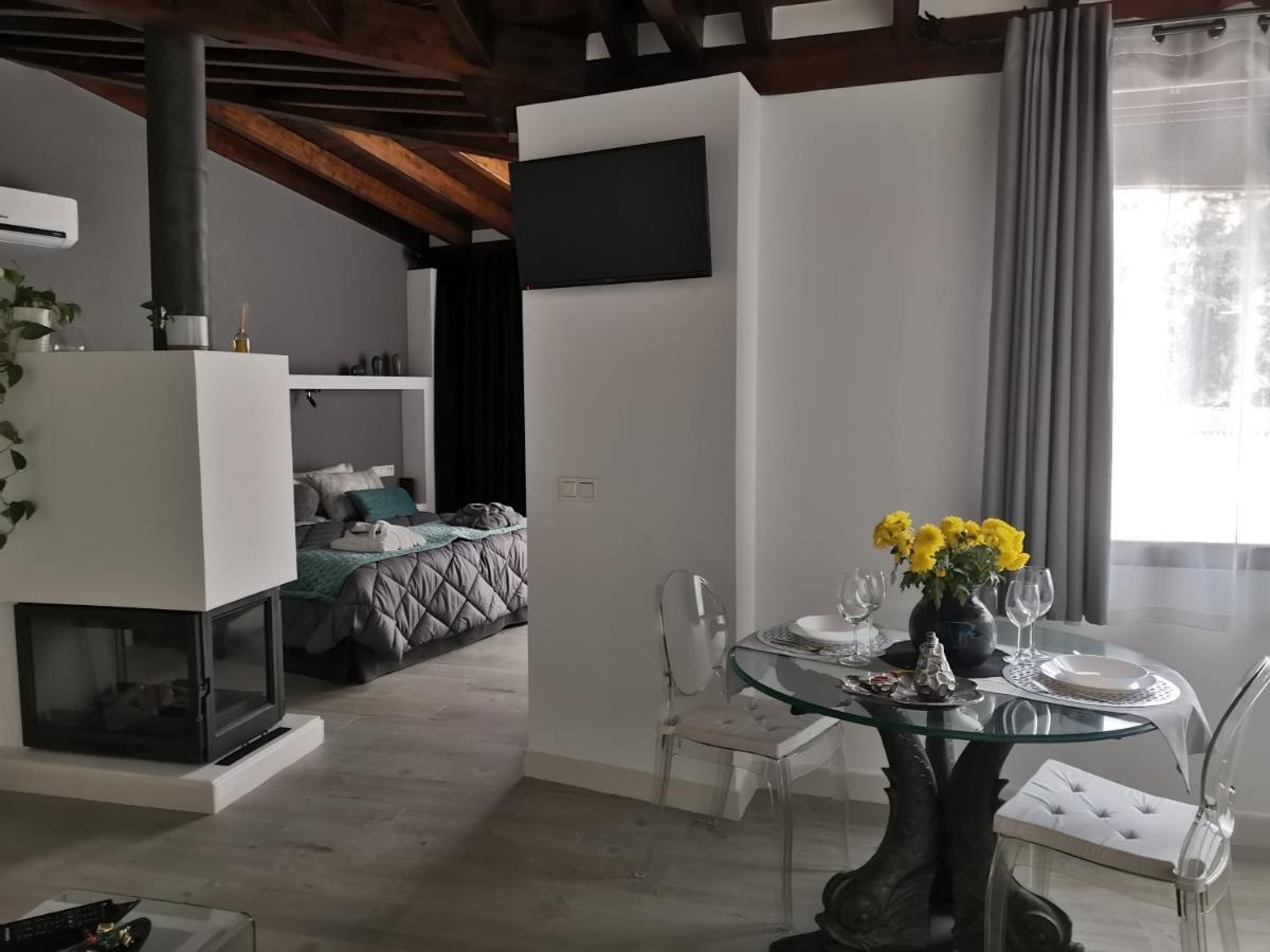 Apartamento FG Albayzin apartamento deluxe con terraza vistas y parking gratis Granada Exterior foto